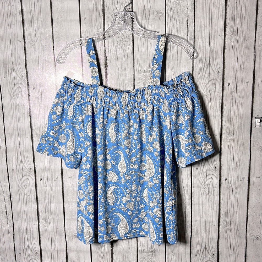Melloday paisley print cold shoulder top size medium